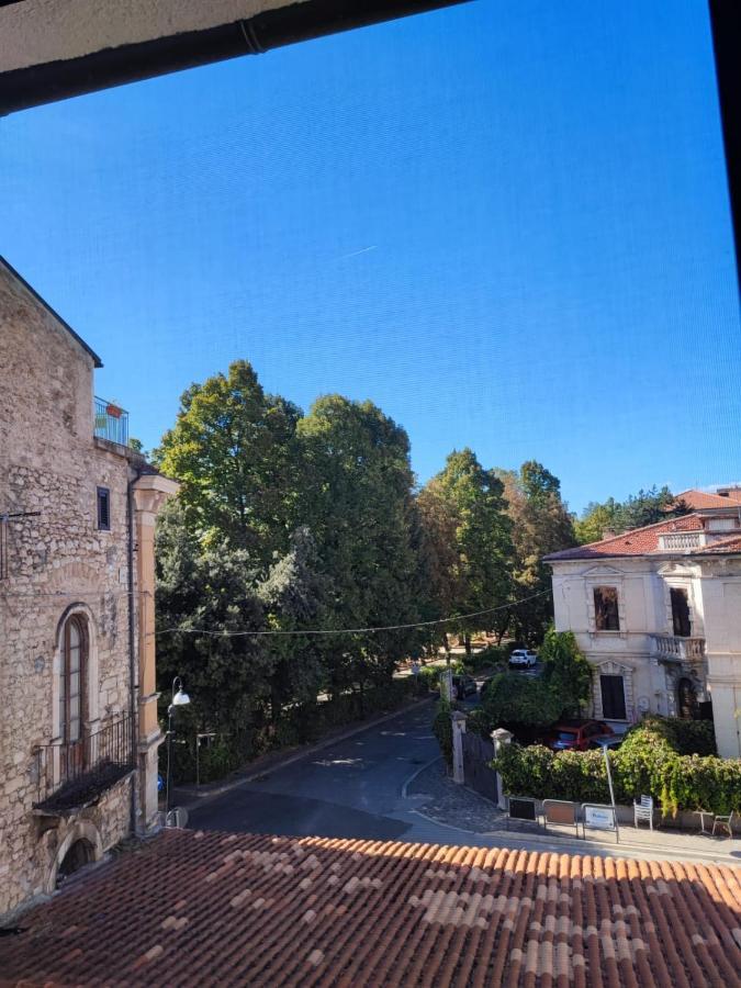 Casa Vacanza "Marinella" Σουλμόνα Εξωτερικό φωτογραφία